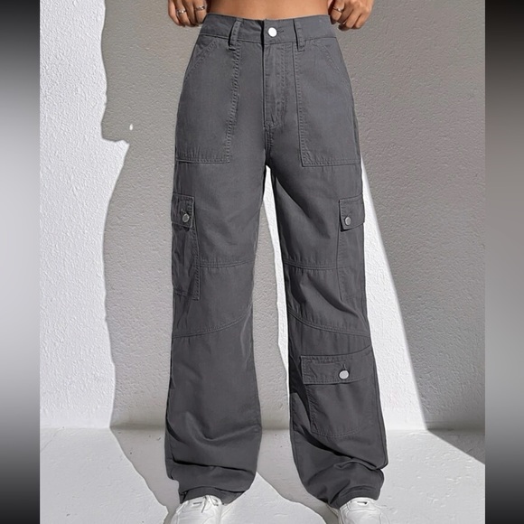Grey Cargo Jeans - Picture 2 of 3